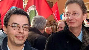 Da sinistra Alessandro Naccarato con Felice Casson e l’avvocato Niccolò Ghedini che ha il record di assenze poichè impegnato nella difesa del premier