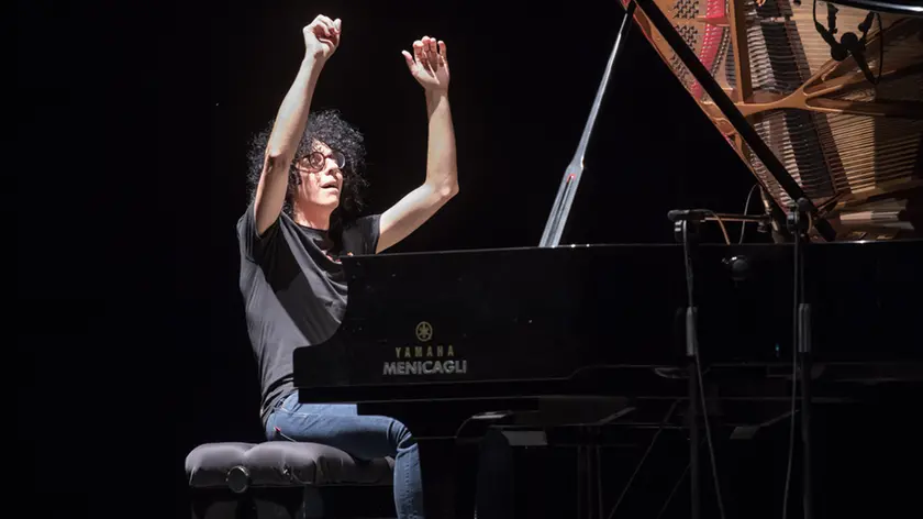 02/08/2016 Marina di Pietrasanta, Giovanni Allevi a La Versiliana per gli incontri al Caffe, nella foto il concerto nel gran teatro de La Versiliana
