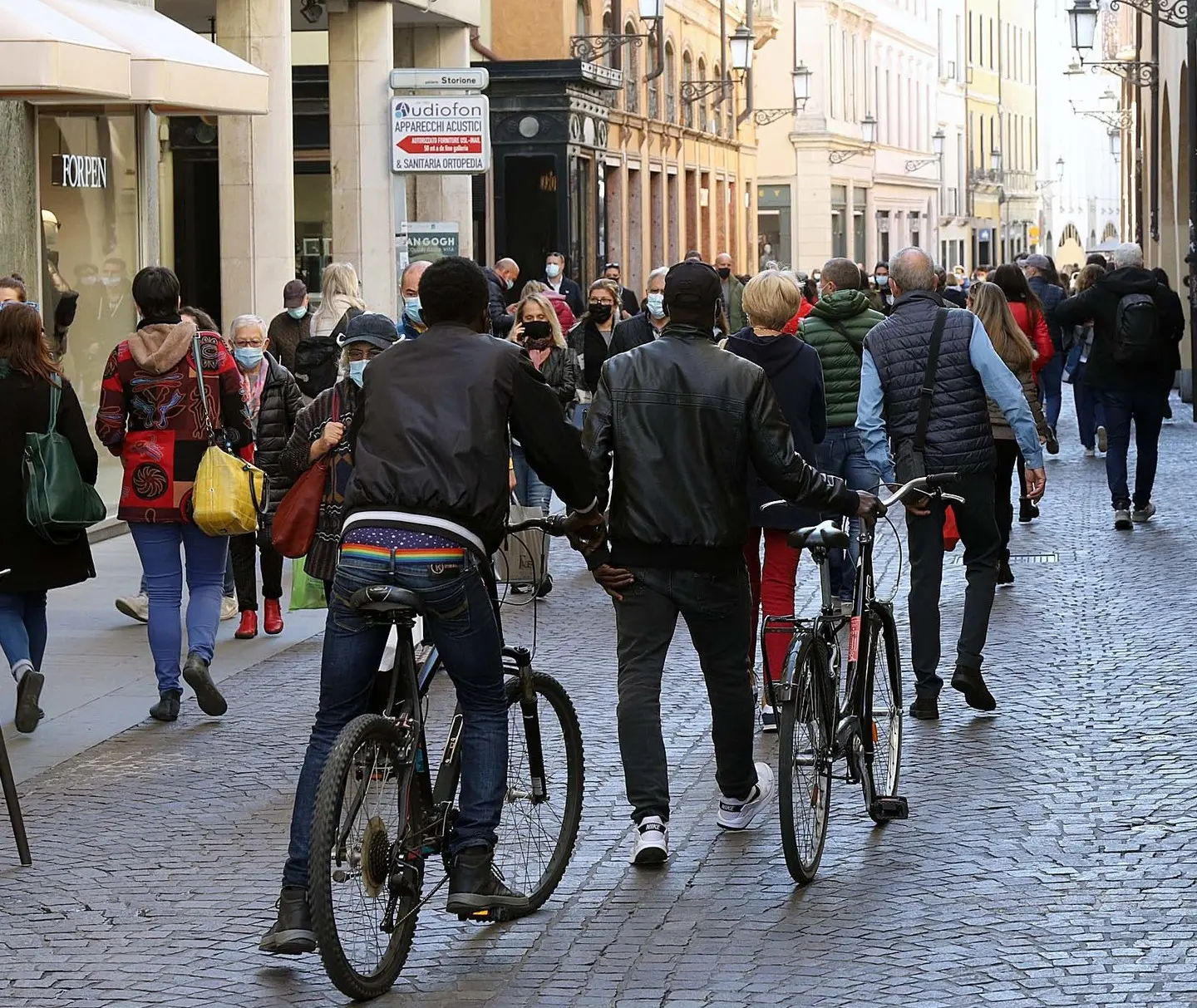 TOME' - AGENZIA BIANCHI - PADOVA - SITUAZIONE IN CENTRO