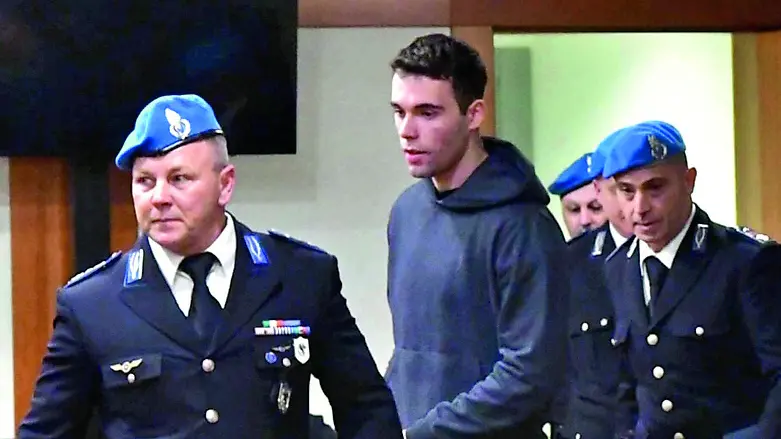 Filippo Turetta al processo che lo ha condannato all'ergastolo per l'uccisione di Giulia Cecchettin