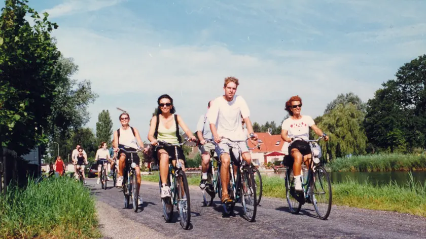 FOTO SIMBOLO BICICLETTATA CICLOTURISMO
