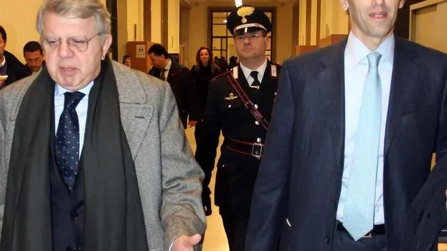 I difensori di Berlusconi Niccolo' Ghedini (d) e Piero Longo ANSA / STEFANO PORTA