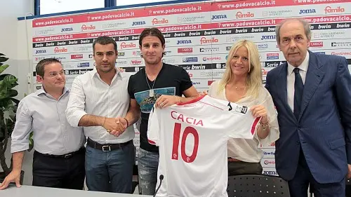 Daniele Cacia con Gianluca Sottovia, Alberto Pilotto, Barbara Carron e Rino Foschi