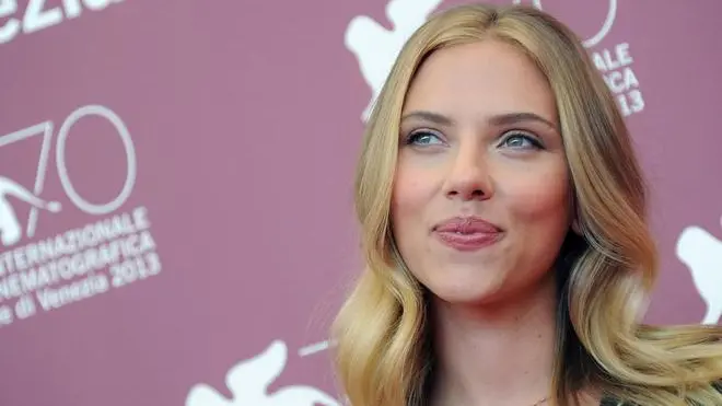 US actress Scarlett Johansson poses at a photocall for 'Under the Skin' during the 70th Venice Film Festival in Venice, Italy, 03 September 2013. The movie will be presented in the official competition Venezia 70 at the festival running until 07 September. ANSA/ETTORE FERRARI