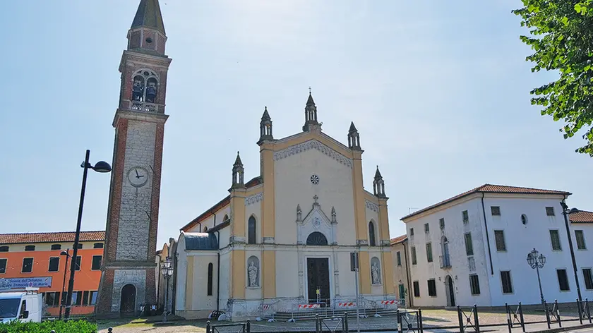 BELLUCO-FOTOPIRAN-VEGGIANO-CHIESA SANT'ANDREA