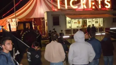 PRESIDIO. Davanti al circo