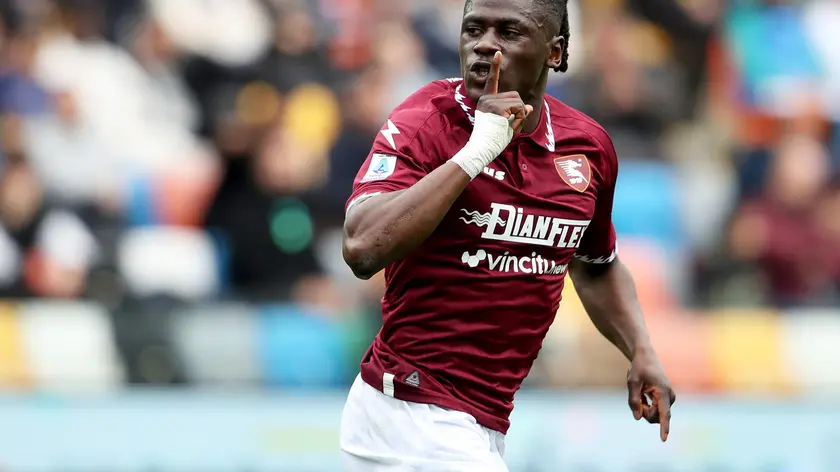 Salernitana’s Luom Tchaouna jubilates after scoring the goal during the Italian Serie A soccer match Udinese Calcio vs US Salernitana at the Friuli - Dacia Arena stadium in Udine, Italy, 2 March 2024. ANSA / GABRIELE MENIS