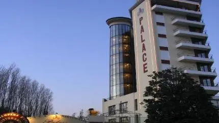 L'Hotel Palace quando era uno dei più famosi dell'Alta padovana