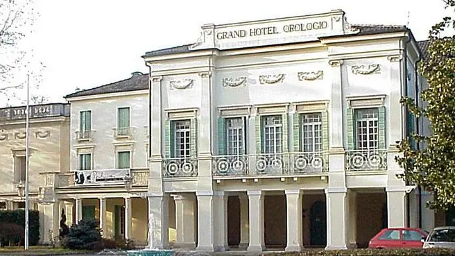 L'Hotel Orologio dove si terrà la mostra dedicata a Perlasca Abano 2.2.02 Carlon FOTOPIRAN