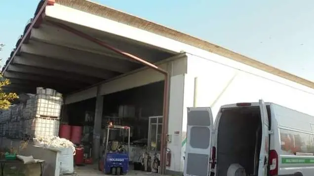 Mercoledì all’ex Valmasoni di via Corsica a Piazzola sono iniziati i lavori di campionamento dei rifiuti