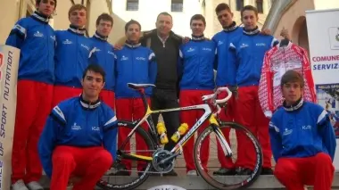AL DEBUTTO. Il Team Leandro Faggin-Ciclistica Padovani 2011: domani la prima gara