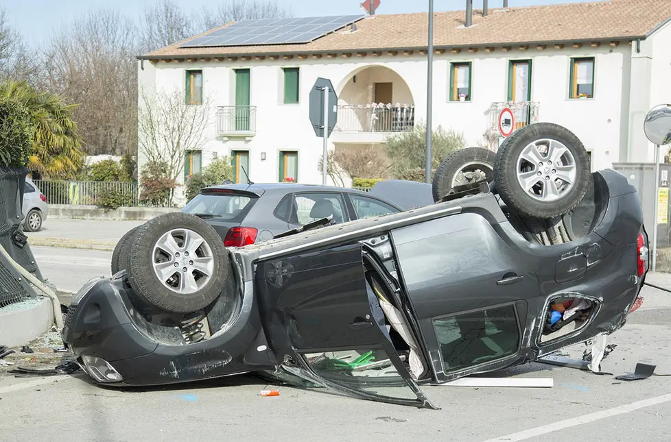 FERRO -FOTOPIRAN - SAN MARTINO DI LUPARI - INCIDENTE STRADALE VIA TOMBOLATA