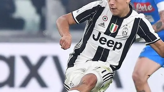 Juventus' Paulo Dybala scores on penalty the goal during the Italy Cup first leg semifinal soccer match Juventus FC vs SSC Napoli at Juventus Stadium in Turin, Italy, 28 February 2017. ANSA/ALESSANDRO DI MARCO