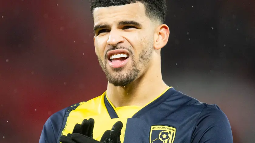 epa11019683 Dominic Solanke of AFC Bournemouth reacts after the English Premier League match between Manchester United and AFC Bournemouth in Manchester, Britain, 09 December 2023. EPA/PETER POWELL EDITORIAL USE ONLY. No use with unauthorized audio, video, data, fixture lists, club/league logos, 'live' services or NFTs. Online in-match use limited to 120 images, no video emulation. No use in betting, games or single club/league/player publications.