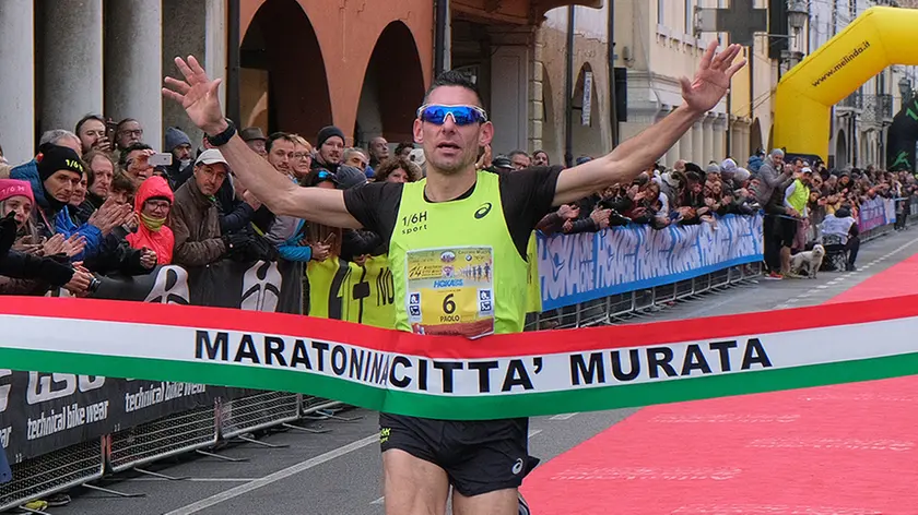 COLUCCI-FOTOPIRAN-CITTADELLA-MARATONINA CITTA' MURATA VINCITORE MASCHILE