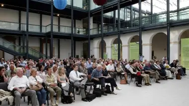 RISPARMIO BRUCIATO. L’assemblea dei risparmiatori Lehman Brothers promossa dal Comune e da Aps Finanziaria