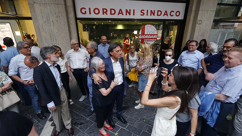 MALFITANO-AGENZIA BIANCHI- PADOVA- FESTEGGIAMENTO GIORDANI