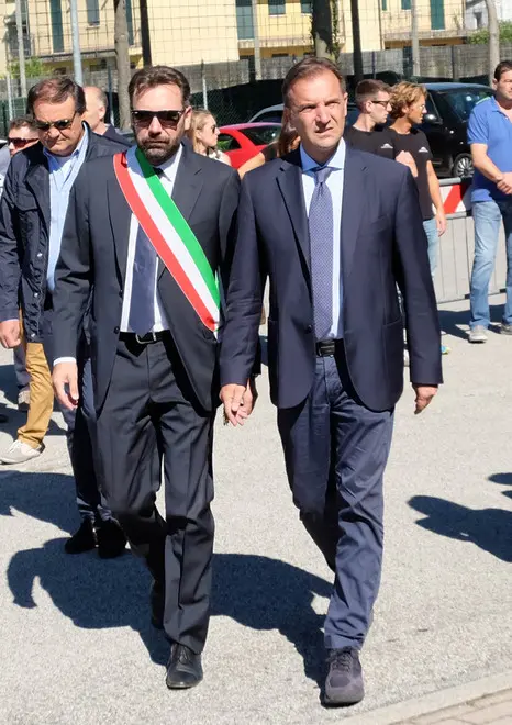 BELLUCO-FOTOPIRAN-CITTADELLA FUNERALE BUSATTO POZZETTO pierobon e bitonci