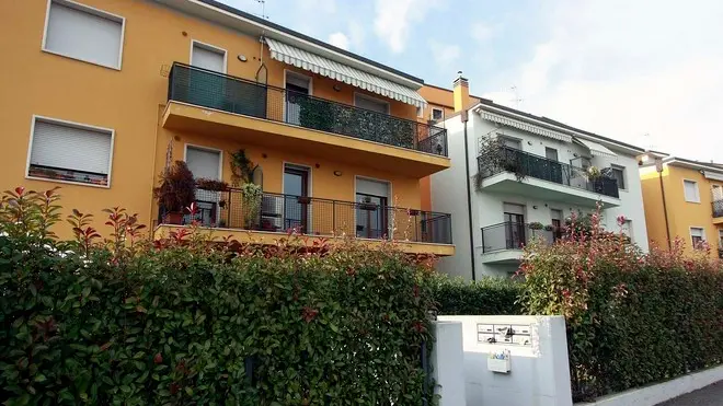 SALMASO - VIA CESARE MUSATTI 14