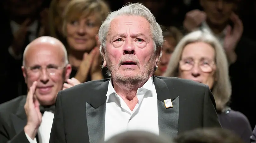 19/05/2019 Cannes, 72° Festival del Cinema, Palma d'Oro alla carriera per Alain Delon. Nella foto durante la cerimonia di premiazione *** Local Caption *** 00908396