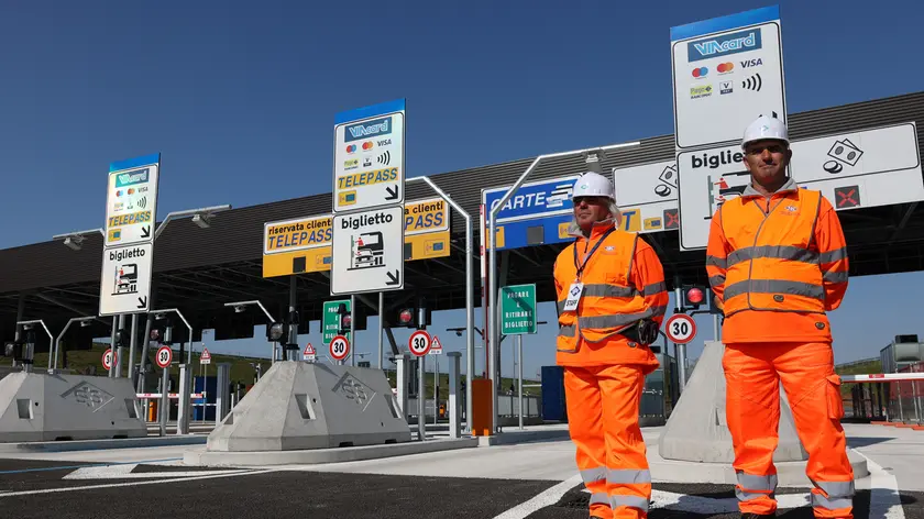 L’inaugurazione dello svincolo dell’A27 sulla Pedemontana Veneta