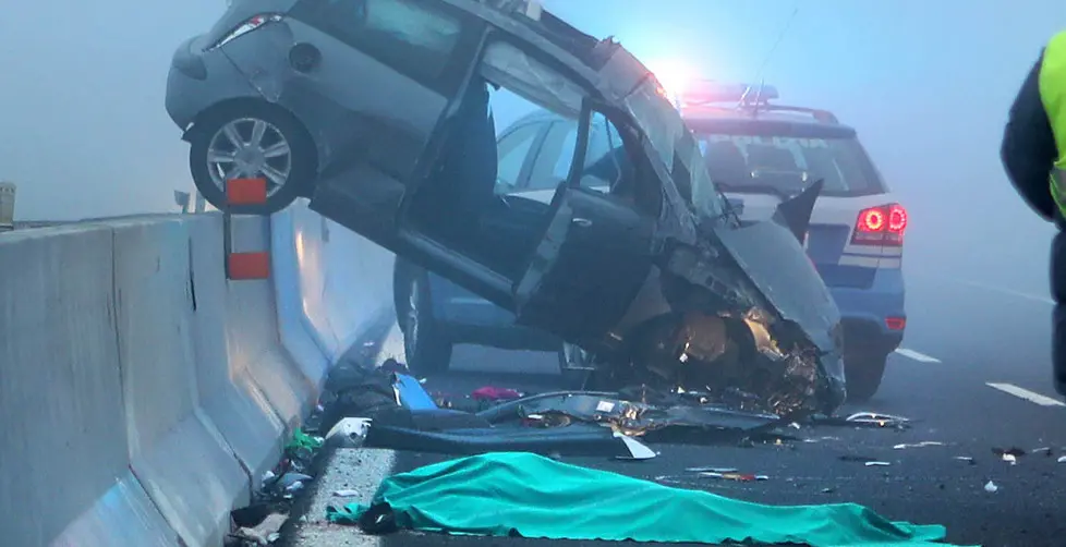 FERRO-FOTOPIRAN-DUE CARRARE-INCIDENTE MORTALE A 13