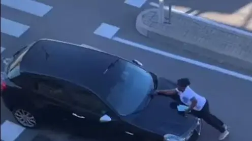 Fermo immagine del video postato sui social da Alain Luciani