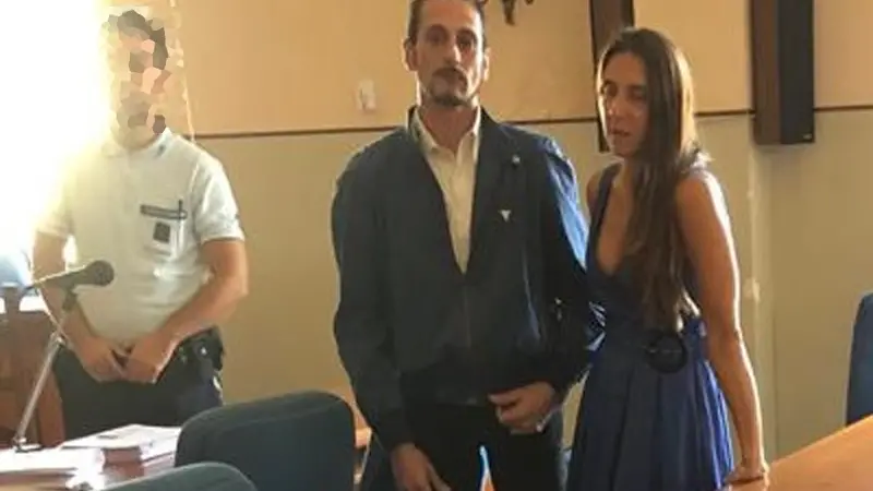 Michele Bonaldo con il suo avvocato, Roberta Cerchiaro