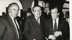 Bernini (a sinistra) con Giulio Andreotti nel 1989