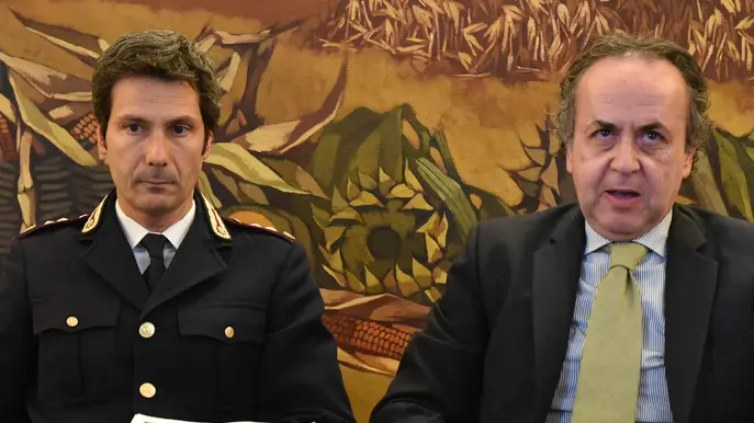 FERRO-AGENZIA BIANCHI-PADOVA-CONFERENZA STAMPA DIGOS SU MISURE AMMINISTRATIVE CONTRO ULTRAS PADOVA