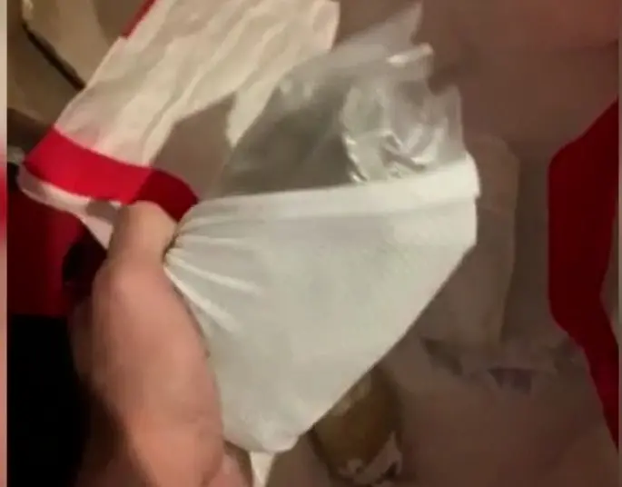 Un panetto di stupefacente sequestrato