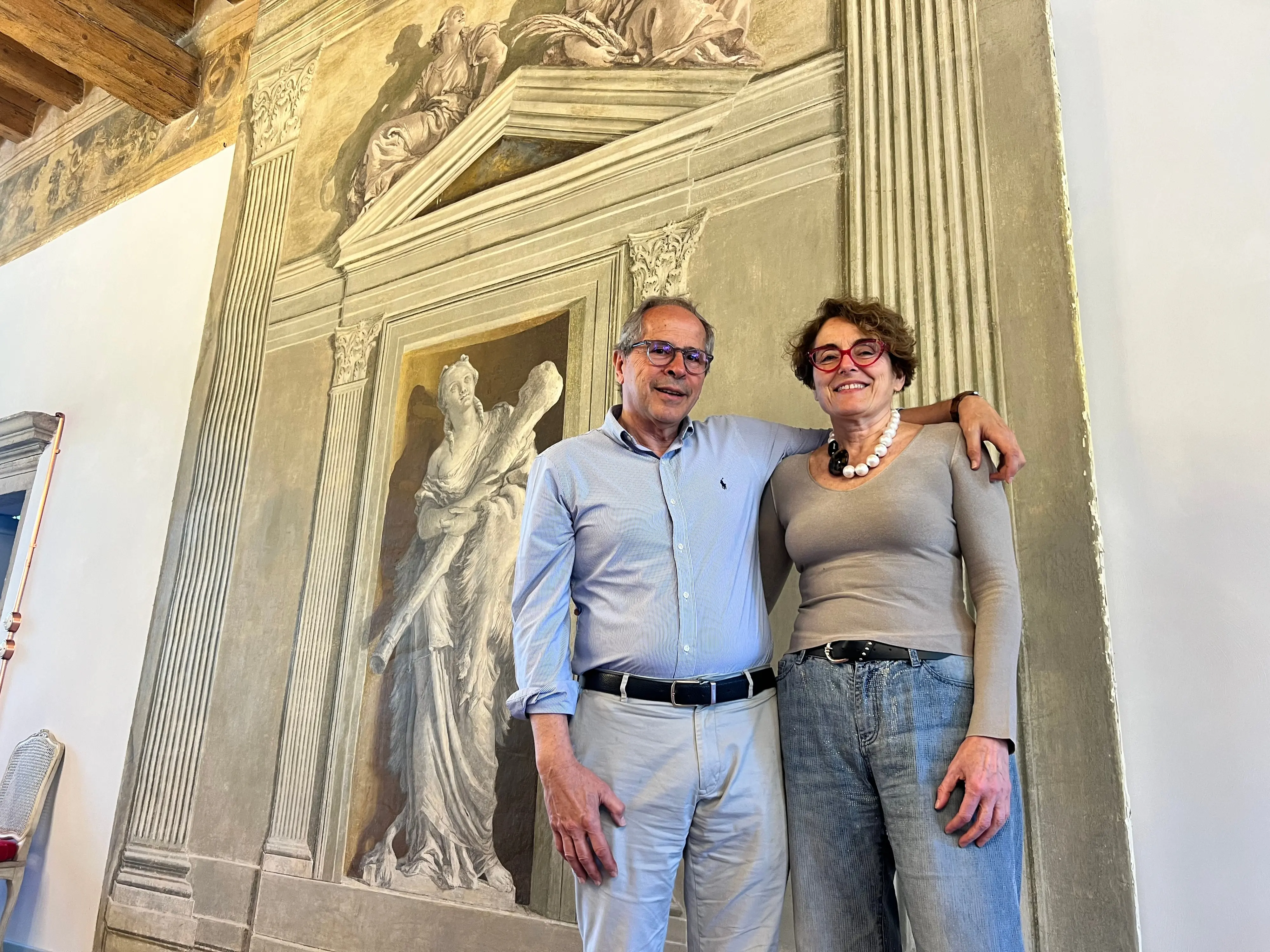 Si chiama Villa Priuli Crisanti ed è la nuova dimora dello scienziato giunto in Veneto dall'Imperial College di Londra e divenuto famoso durante il periodo del Covid. Dopo due anni di lavori è stata ristrutturata e aperta alla comunità di Val Liona, piccolo comune ai piedi dei colli Berici. Il Fai l'ha inserita nel percorso delle visite, come pure l'associazione Dimore storiche italiane (foto Enrico Ferro).