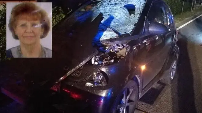 La Smart su cui viaggiava Massimiliano Modica Agnello e Gina Rizzo, morta a 77 anni