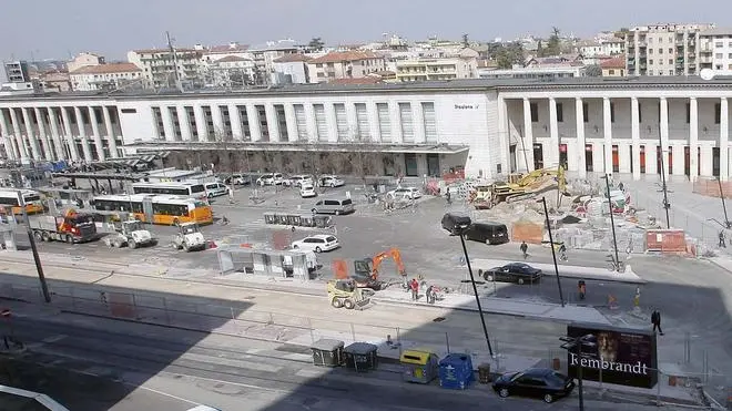CARRAI - LAVORI PIAZZALE STAZIONE