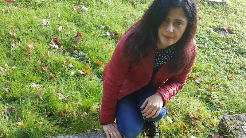 Lorena De Checchi ha ritrovato la tomba del nonno a Francoforte sul Meno quasi 73 anni