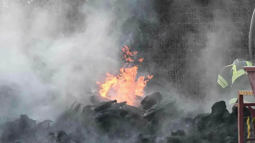 POLETTO-FOTOPIRAN-PIAZZOLA SUL BRENTA-INCENDIO DITTA