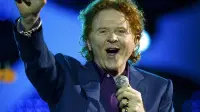 Mick Hucknall