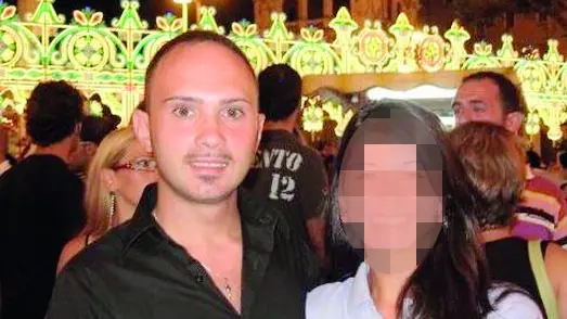 Dino Maglio assieme ad un'amica