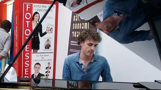 BARON - AGENZIA BIANCI - PADOVA - PIANOFORTE IN STAZIONE. leonardo tosin