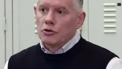 LA PROTESTA A sinistra, Roberto Croce A destra, la riunione del comitato per salvare l’istituto Natta
