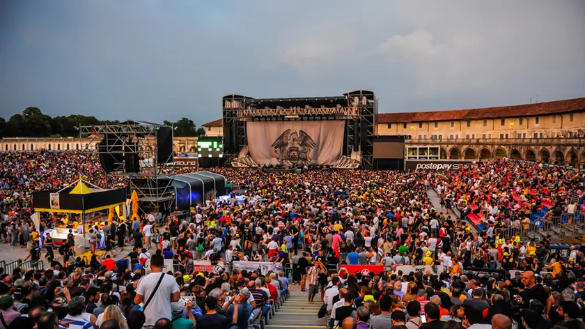 L'anfiteatro Camerini tiene più di 15 mila spettatori