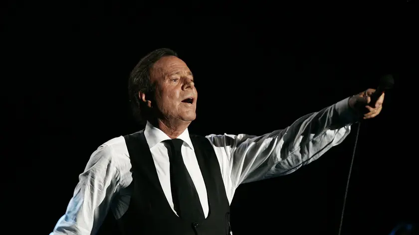 Julio Iglesias