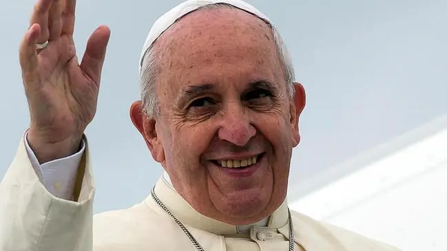 Papa Francesco in partenza dall'Aeroporto FVG - Ronchi dei Legionari, Trieste, 13 settembre 2014. ANSA/FABRICE GALLINA/UFFICIO STAMPA REGIONE FRIULI ++ NO SALES, EDITORIAL USE ONLY ++