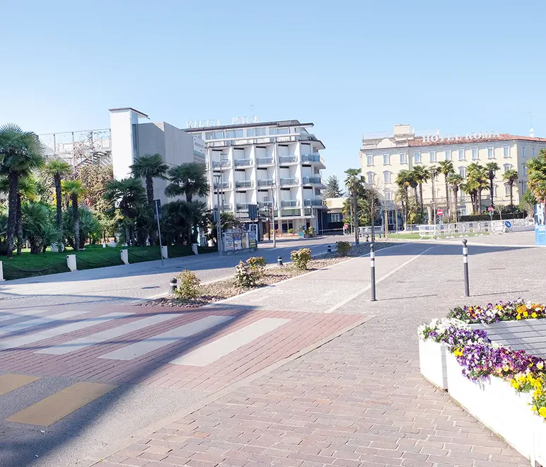 MORSEGO - FOTOPIRAN - ABANO TERME -VIA FLACCO E PIAZZA REPUBBLICA DESERTE CORONAVIRUS