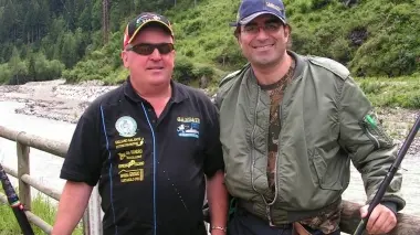 PESCA A SPINNING. Maurizio Gamba (a sinistra) con ShoraKaei Shrahram