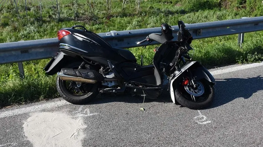 CARRAI - DINO TOMMASELLA - S. DONA' -INCIDENTE SU STRADA CAPOSILE PORTEGRANDI