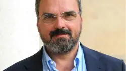 Andrea Molesini con il suo libri