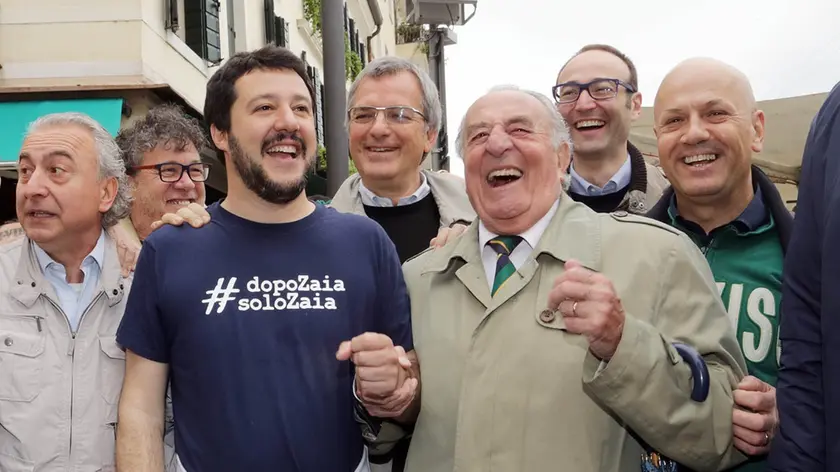 Zago Agenzia foto film Treviso gito al mercato matteo salvini