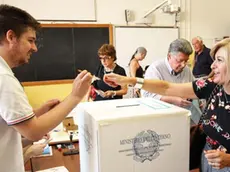 BARON - AGENZIA BIANCHI - PADOVA - MAURIZIO MERIDI AL VOTO