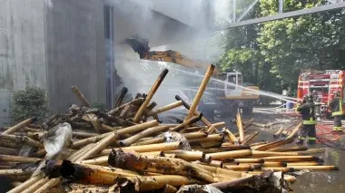 SUBITO IN AZIONE I vigili del fuoco